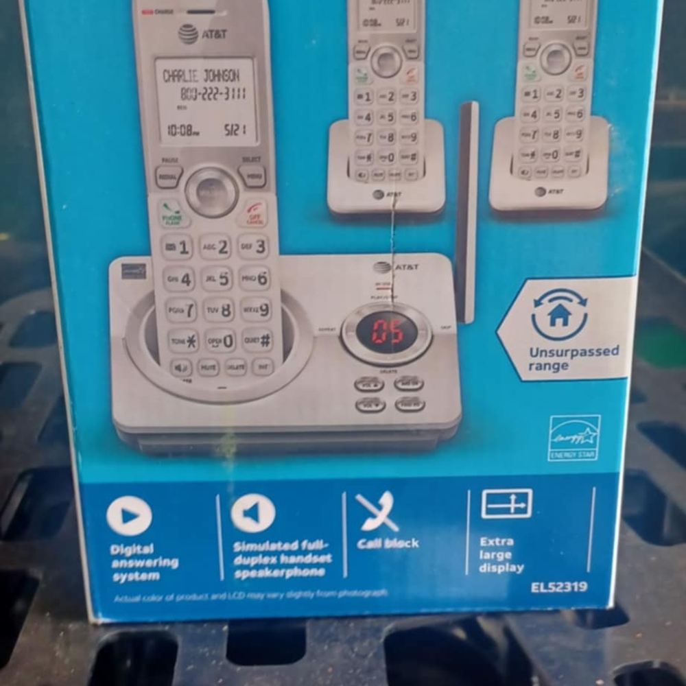 Cordless Phone with Answering System - Silver